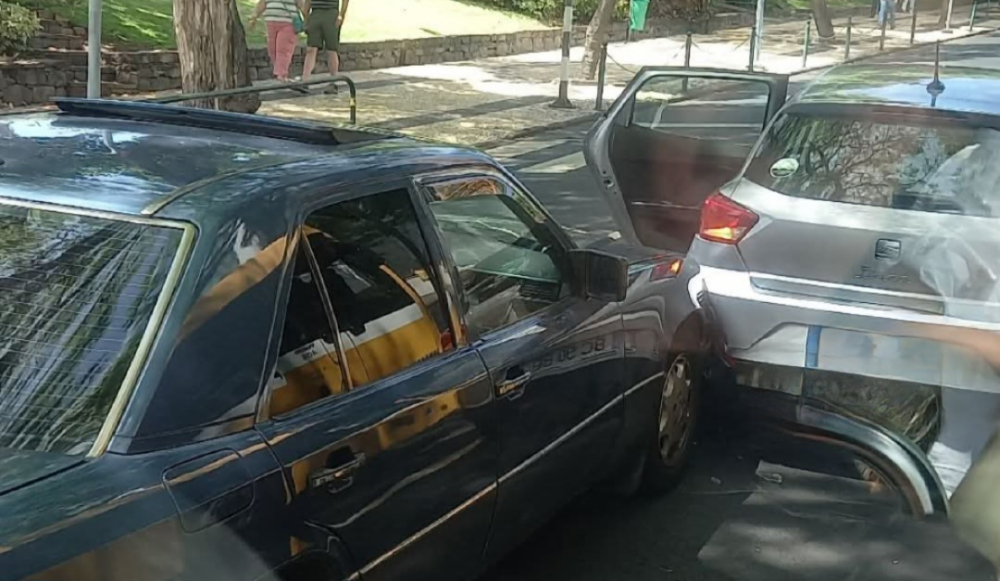 Acidente na Avenida do Infante