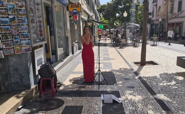 Beatriz Abrunhosa: "Para os braços de minha mãe" (com vídeo)