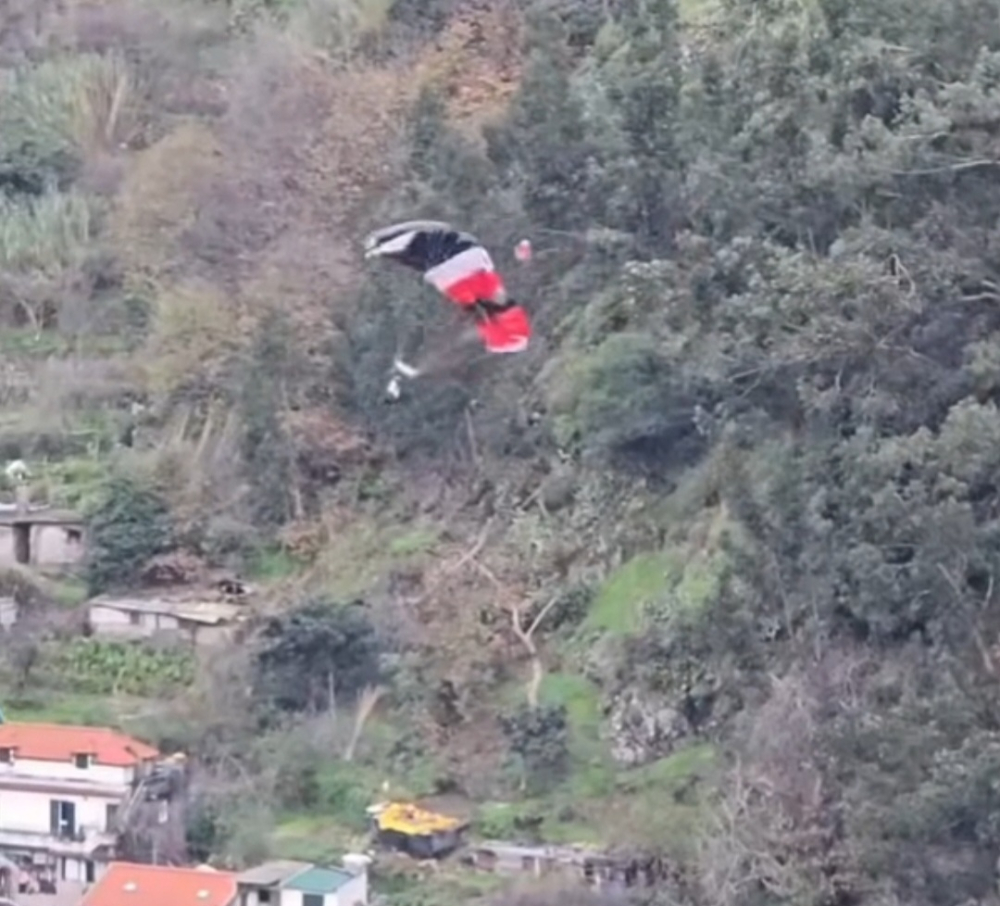 Salto de cortar a respiração no Curral das Freiras (com vídeo)