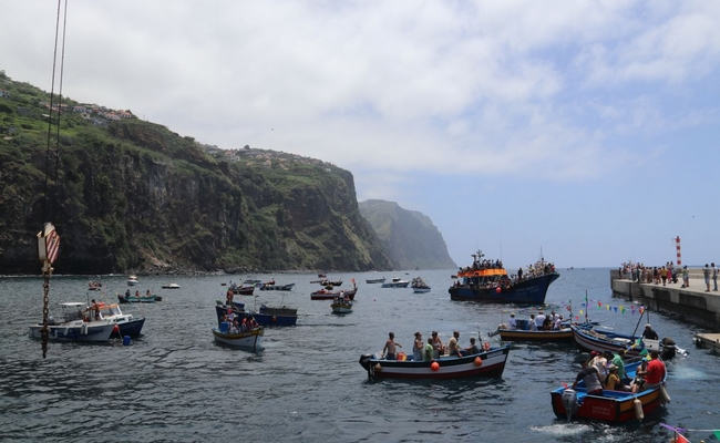 Ribeira Brava recebeu procissão marítima de São Pedro