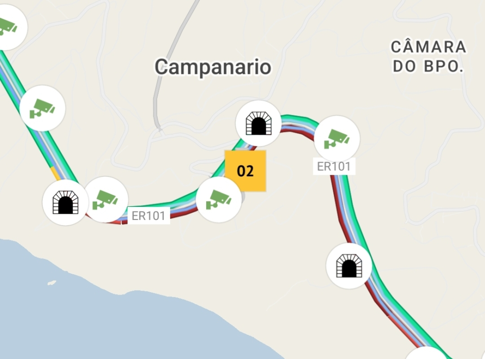 Acidente com três feridos