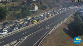 Acidente provoca tr&acirc;nsito na Via R&aacute;pida