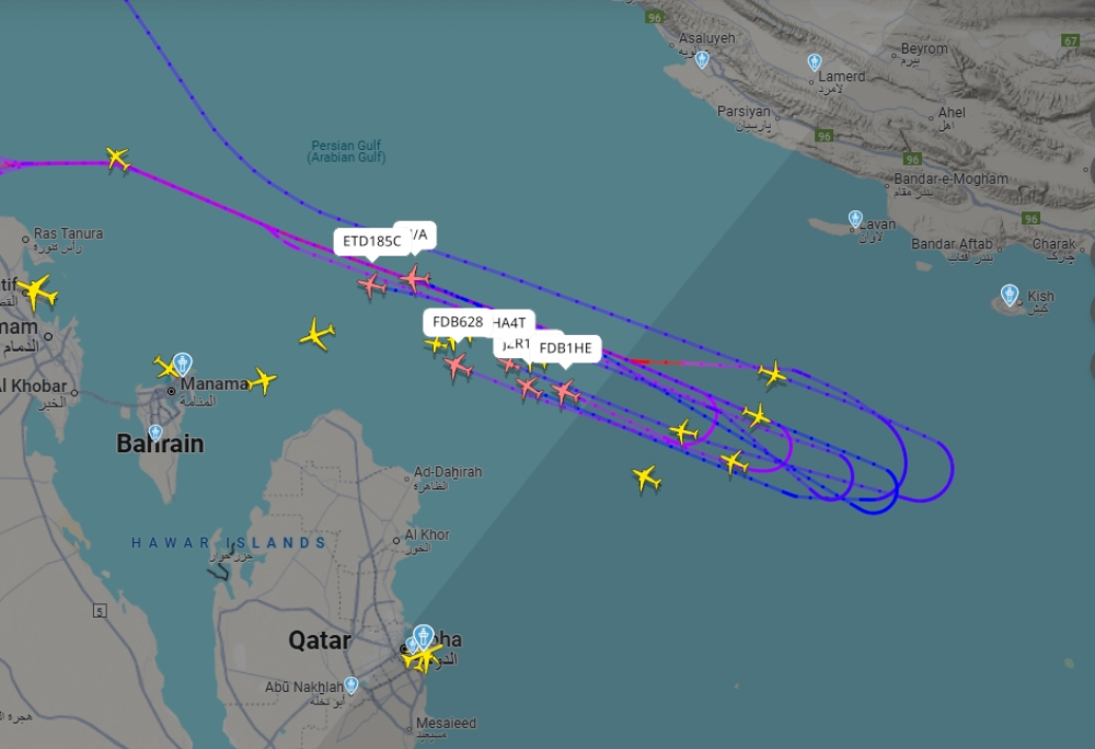 Vários voos a divergir devido ao ataque do Irão ao Qatar