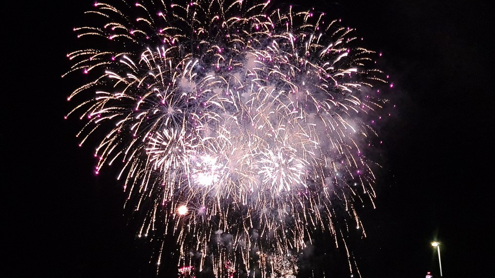 Espetáculo brutal no céu do Funchal (com vídeo)