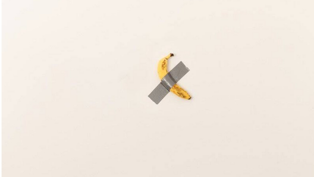 Quanto vale uma banana? A de Maurizio Cattelan foi vendida a um preço exorbitante