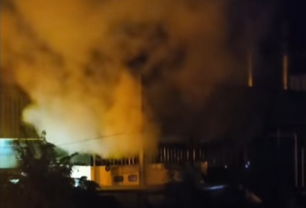 Moradores do Vale Paraíso, na Camacha, denunciam poluição de lavandaria industrial (com vídeo)