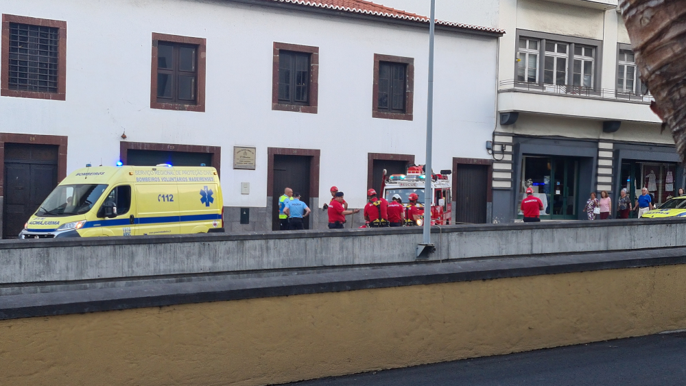 Acidente grave frente ao Anadia, no Funchal