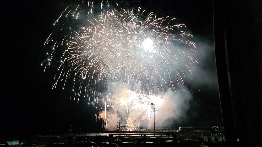 Fogo de Inglaterra dá "estrondo" no Funchal. Veja o vídeo.