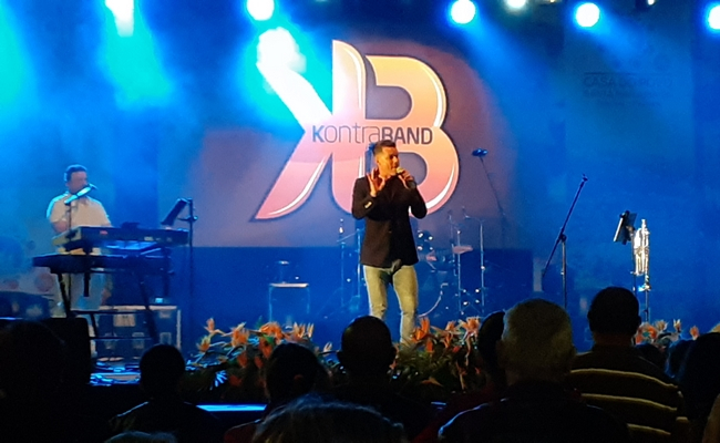 Kontraband: "La camisa negra" (com vídeo)