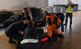 Marinha resgata passageiro de navio cruzeiro