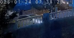 V&iacute;deo mostra condutor em fuga ap&oacute;s colidir com motociclo (com v&iacute;deo)