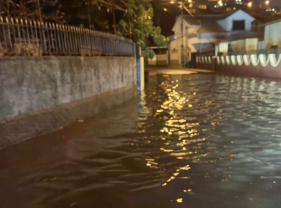 Primeiras chuvas fortes provocam alagamentos