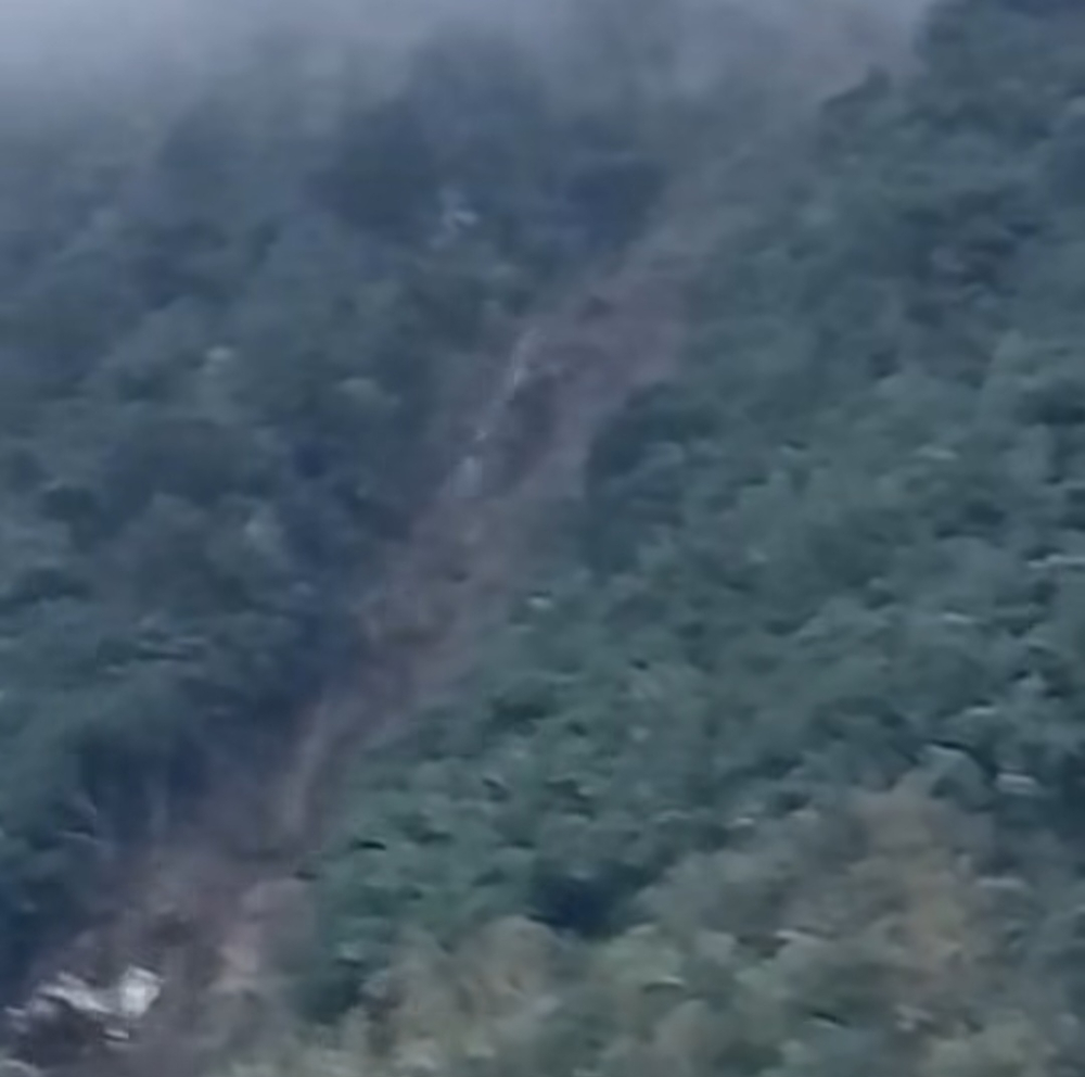 Derrocada na Ponta Delgada