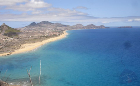 Previs&atilde;o de ondas de 12 metros cancela viagens para o Porto Santo