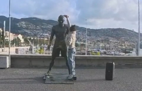 Novos desenvolvimentos sobre homem que ateou fogo na est&aacute;tua de Ronaldo