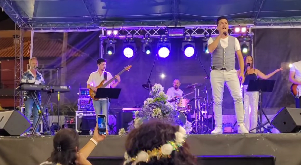 Márcio Amaro levou "Bailão" ao Arco de São Jorge (com vídeo)