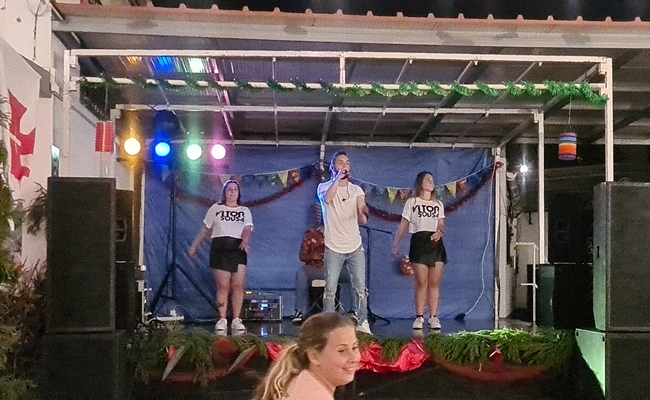 Festa do Santíssimo Sacramento na Sagrada Família. Veja a atuação de Vitor Sousa