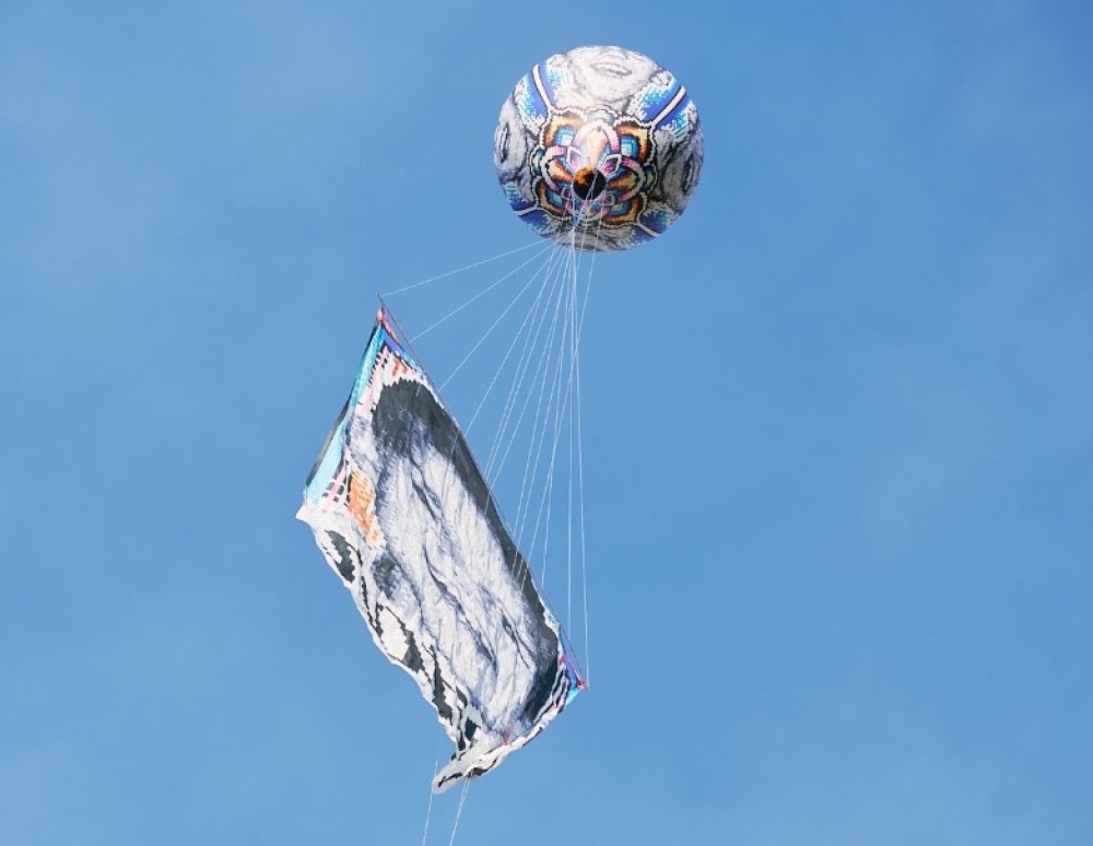 Um balão no céu, uma memória eterna em Ponta do Sol